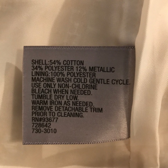 Elegant Worthington Skirt w/Gold Threading. - Picture 7 of 7